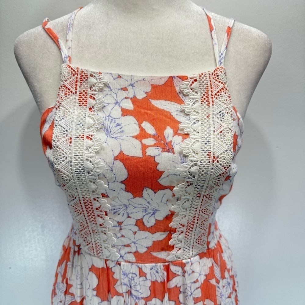 Soiéblu Crepe Floral & Lace Cutout Back Spaghetti Strap Maxi Dress from ModCloth - Picture 10 of 14